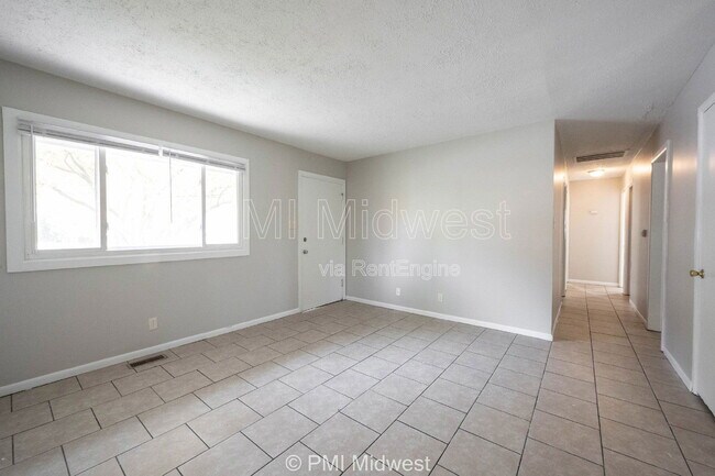 Foto del edificio - 3202 Wellington Ave