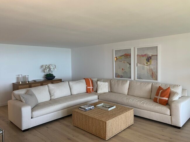 Foto del edificio - 4101 N Ocean Blvd