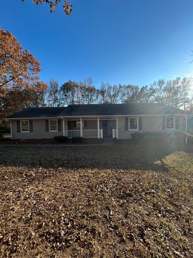 Primary Photo - 190 Winston Dr