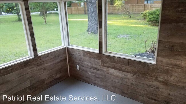 Foto del edificio - 3 br, 2 bath House - 1665 Rim Road