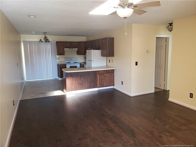 6628 Bailey Lake Rd Fayetteville Nc 28304 Apartment For Rent In Fayetteville Nc Apartments Com