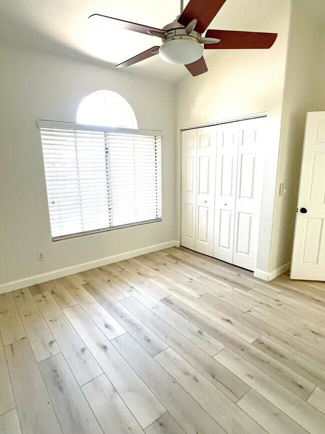 Foto del edificio - Immaculate 4-Bedroom Home in Gated Augusta...