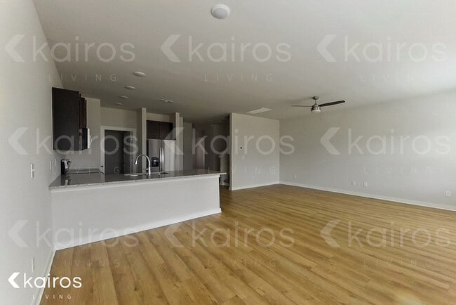 Building Photo - 6411 Upchurch Dr