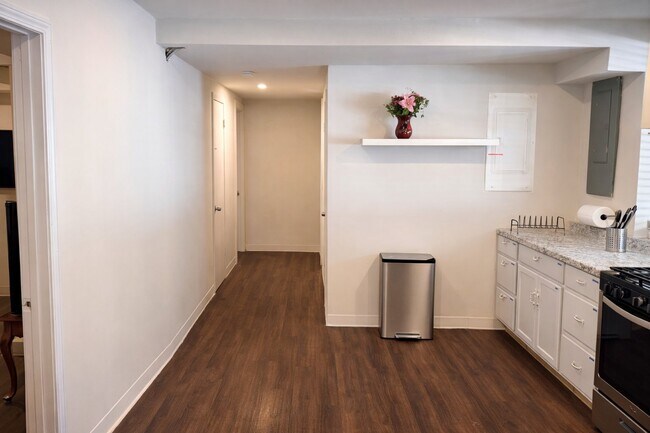Foto del edificio - 3269 Westmart Ln