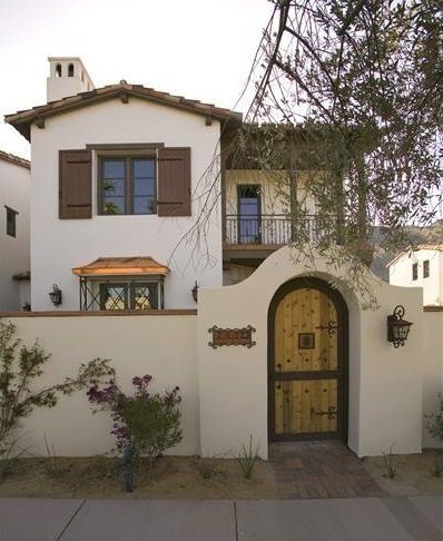 Building Photo - St Baristo Townhome 2b/3b