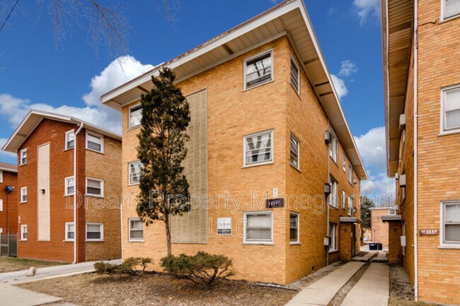 Foto del edificio - 14131 S Tracy Ave