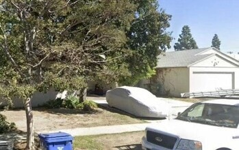 Building Photo - 18539 Sunburst St
