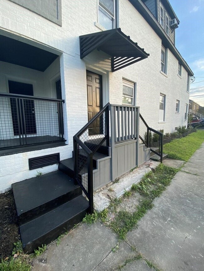 Foto del edificio - 2802 Palm St