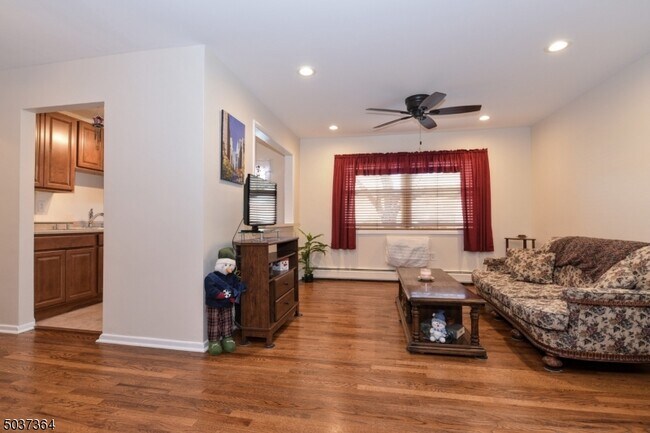 Building Photo - 16 Knox Terrace