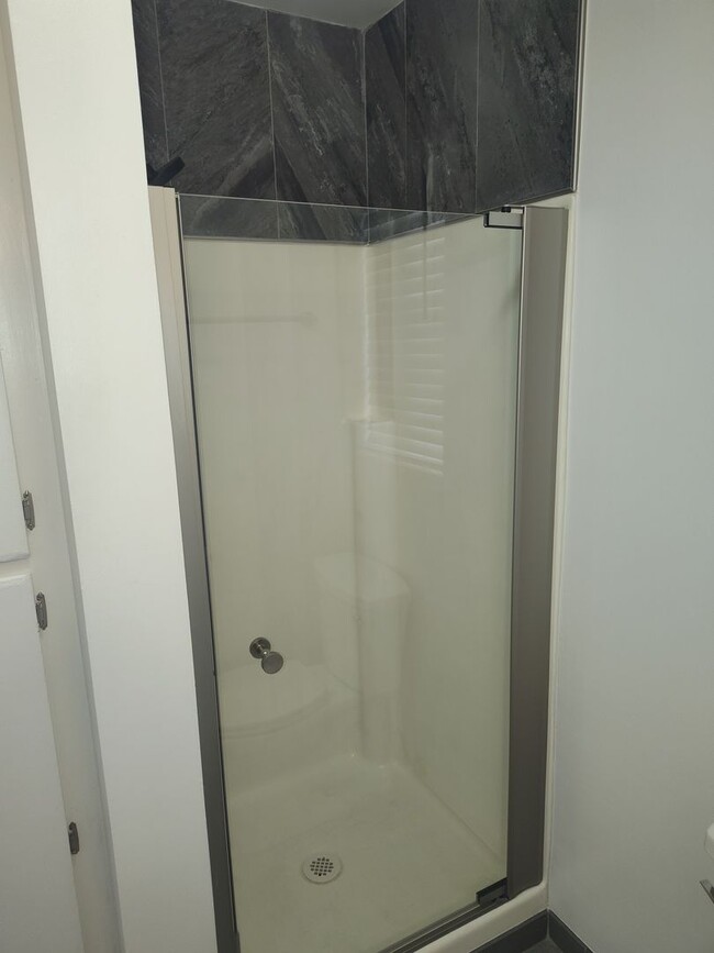 Foto del edificio - Private Studio for Rent in East Simi Valle...