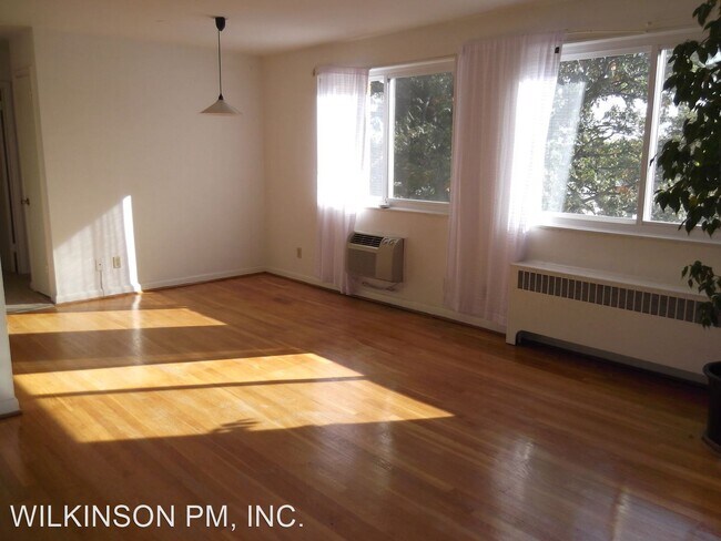 Building Photo - 2 br, 1 bath House - 2059 WOODSTOCK ST, N ...