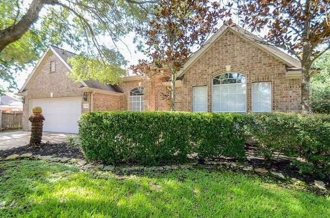 Building Photo - 23211 Colony Green Dr