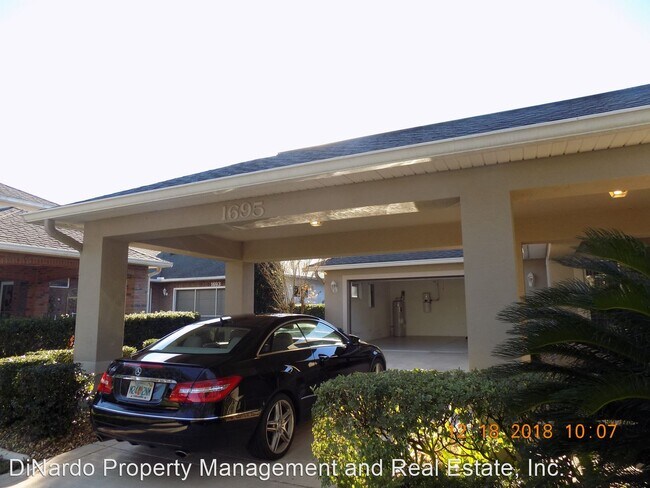 Foto del edificio - 4 br, 3 bath House - 1695 Town Park Dr.