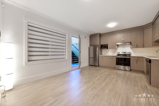 Building Photo - Recently Built 2 Bed, 1 Bath Basement Suite in South Surrey – 700 Sq Ft of Modern Living Near Mor...