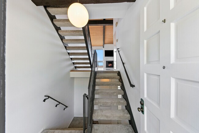 Foto del edificio - 28206 Rey de Copas Ln