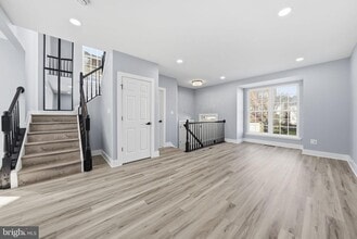 Building Photo - 7665 Audubon Meadow Way