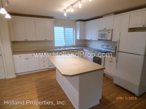 Building Photo - 20783 NW Painted Mountain Dr