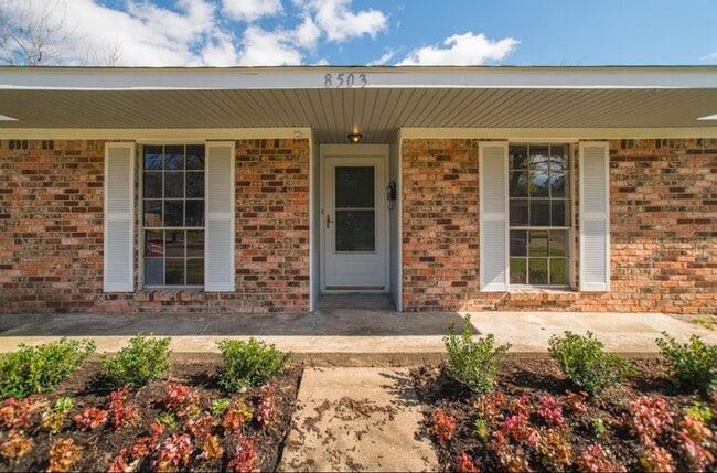 Building Photo - 8503 Braes River Dr