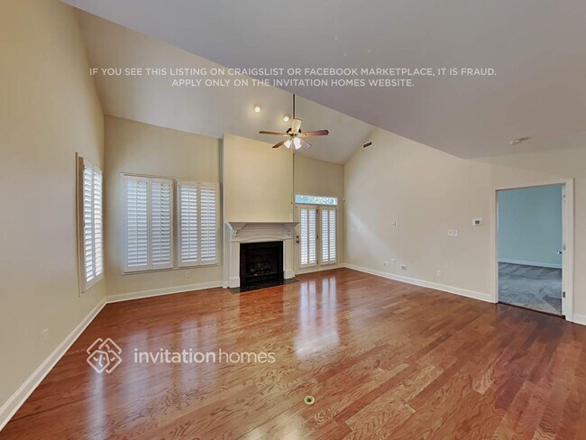 Foto del edificio - 10014 Granite Trail Ln