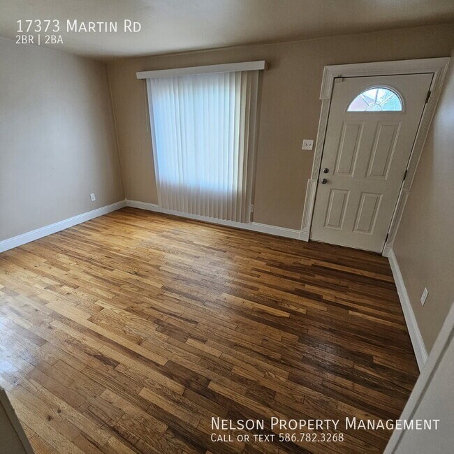 Foto del edificio - 17373 Martin Rd