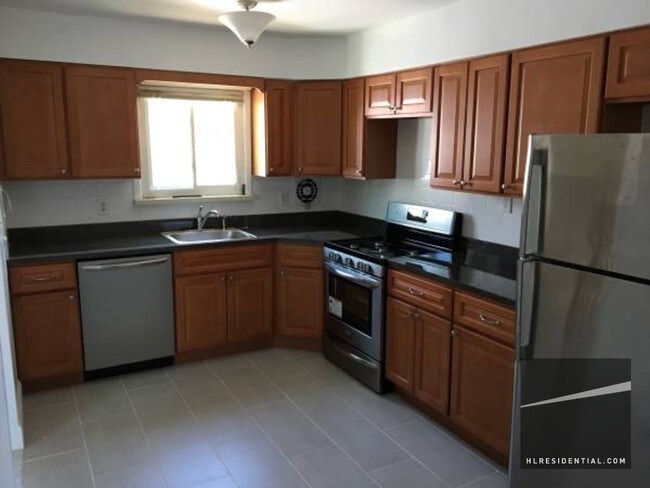 Building Photo - 6004 59th Dr
