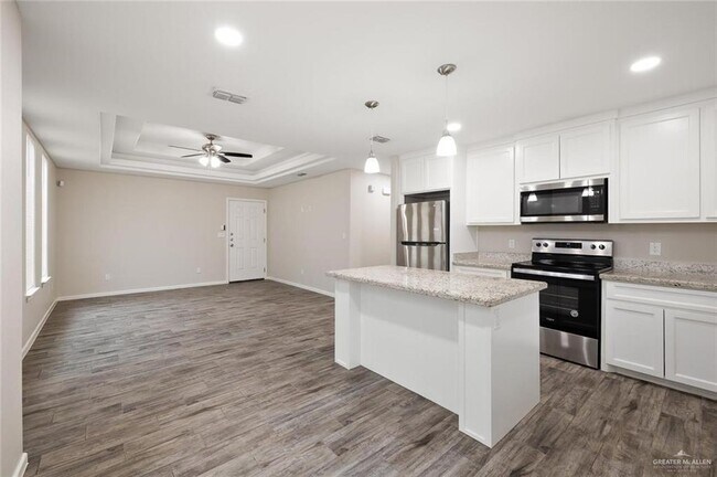Building Photo - 3409 Sahara Dr