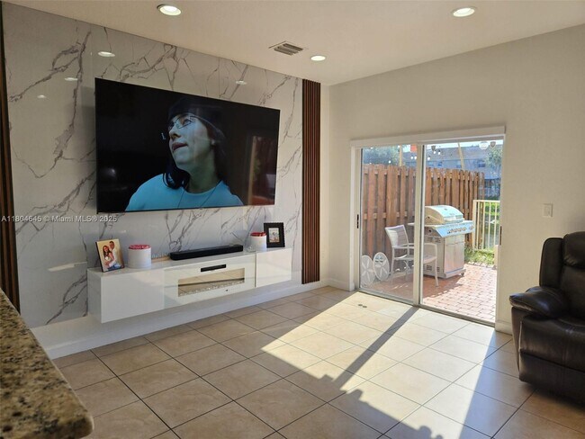 Foto del edificio - 9001 SW 227th St