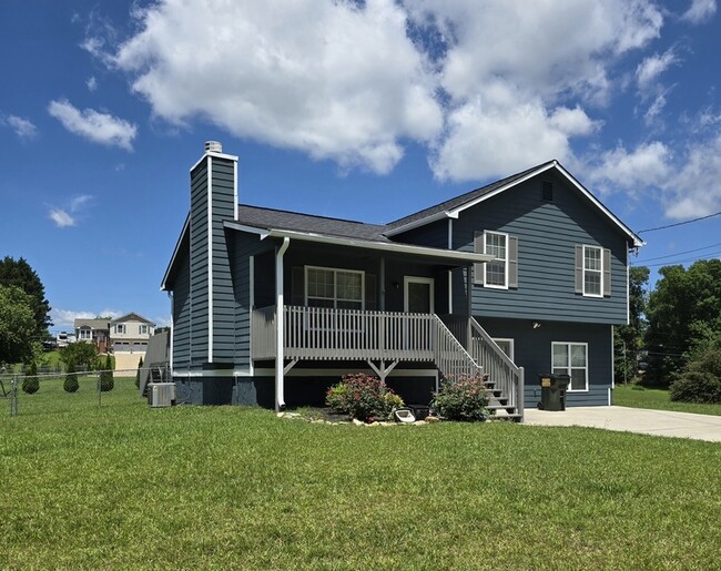 Building Photo - 170 Cobblestone Ct