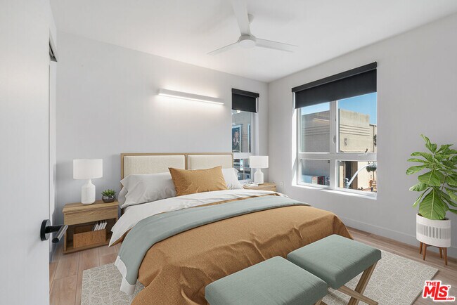 Building Photo - 10601 Washington Blvd