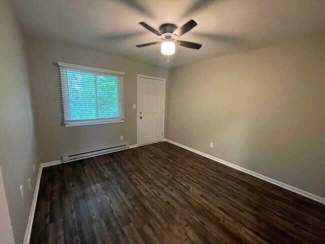 Building Photo - 207 W Walworth St