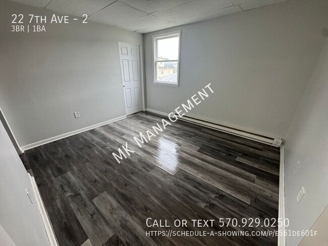 Building Photo - 22 7th Ave