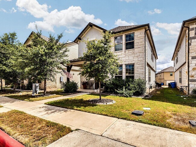 Foto del edificio - Beautiful and Contemporary 3 BR / 2.5 BA H...
