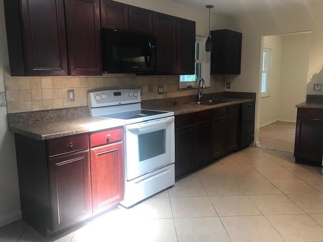Foto del edificio - 817 SW Worcester Ln