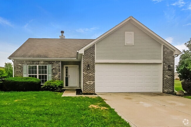 Building Photo - 577 Pebble Drive