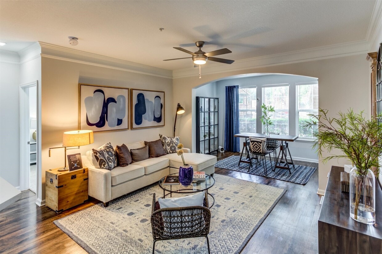 Foto principal - 15270 Voss Rd