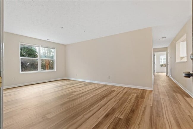 Building Photo - 6104 Waldrop Pl