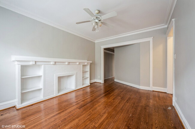 Building Photo - 1655 W Wallen Ave