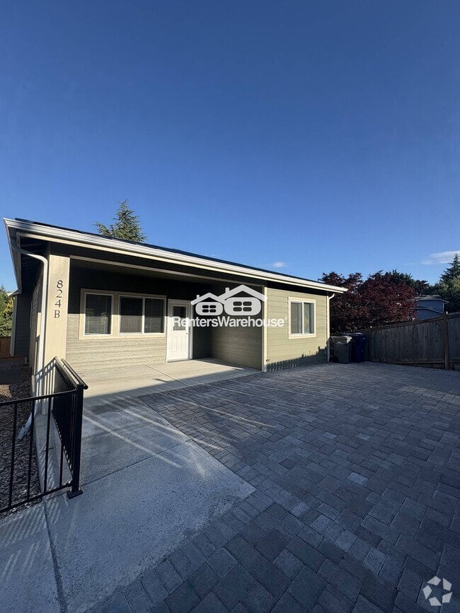 Building Photo - 824 149th St SW