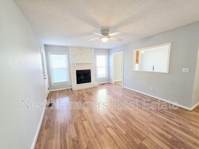 Building Photo - 9598 Holbrook Ln