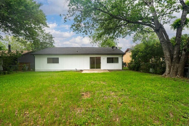 Foto del edificio - 2508 Dovemeadow Dr