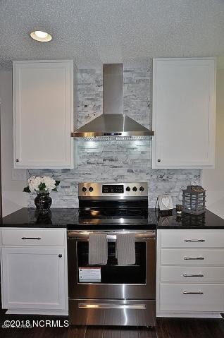 Foto del edificio - 119 Investment Ln