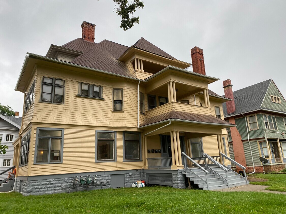 Foto del edificio - 2160 Glenwood Ave