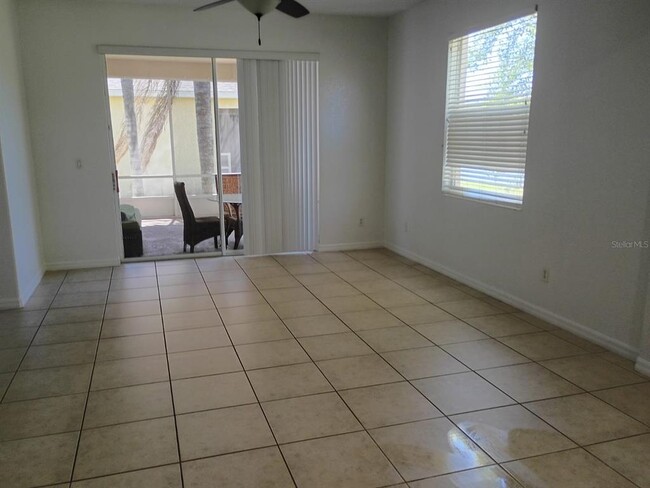 Foto del edificio - 3549 Maple Ridge Loop