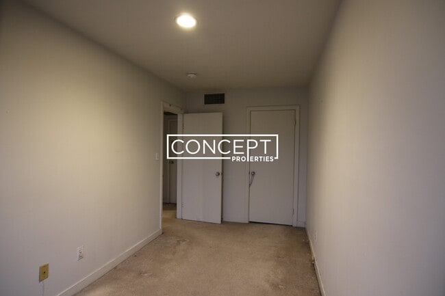 Building Photo - 548 Columbus Ave
