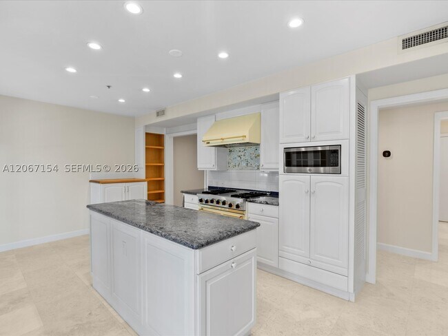 Foto del edificio - 730 3rd St