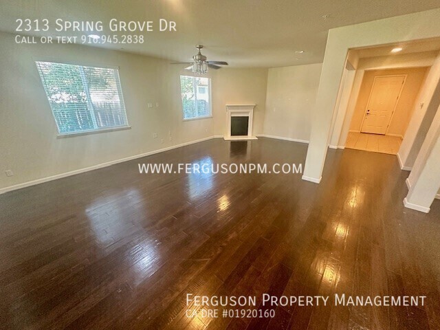 Building Photo - 2313 Spring Grove Dr