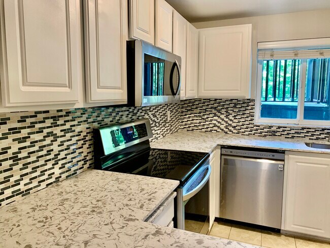 Foto del edificio - 11102 NE 125th Ln