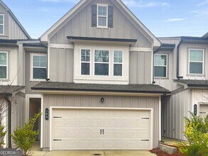 Building Photo - 109 Milledge Cmns Dr NE