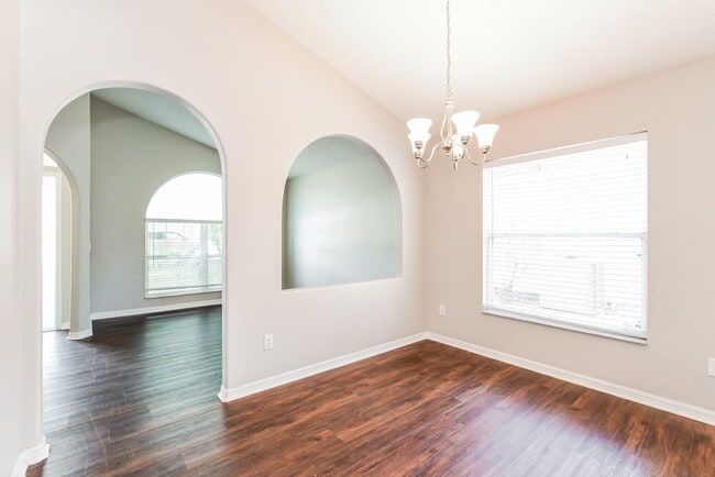 Building Photo - 16329 Coopers Hawk Ave