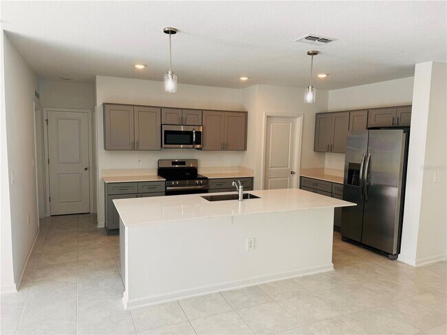 Foto del edificio - 1382 Deepwater Cir